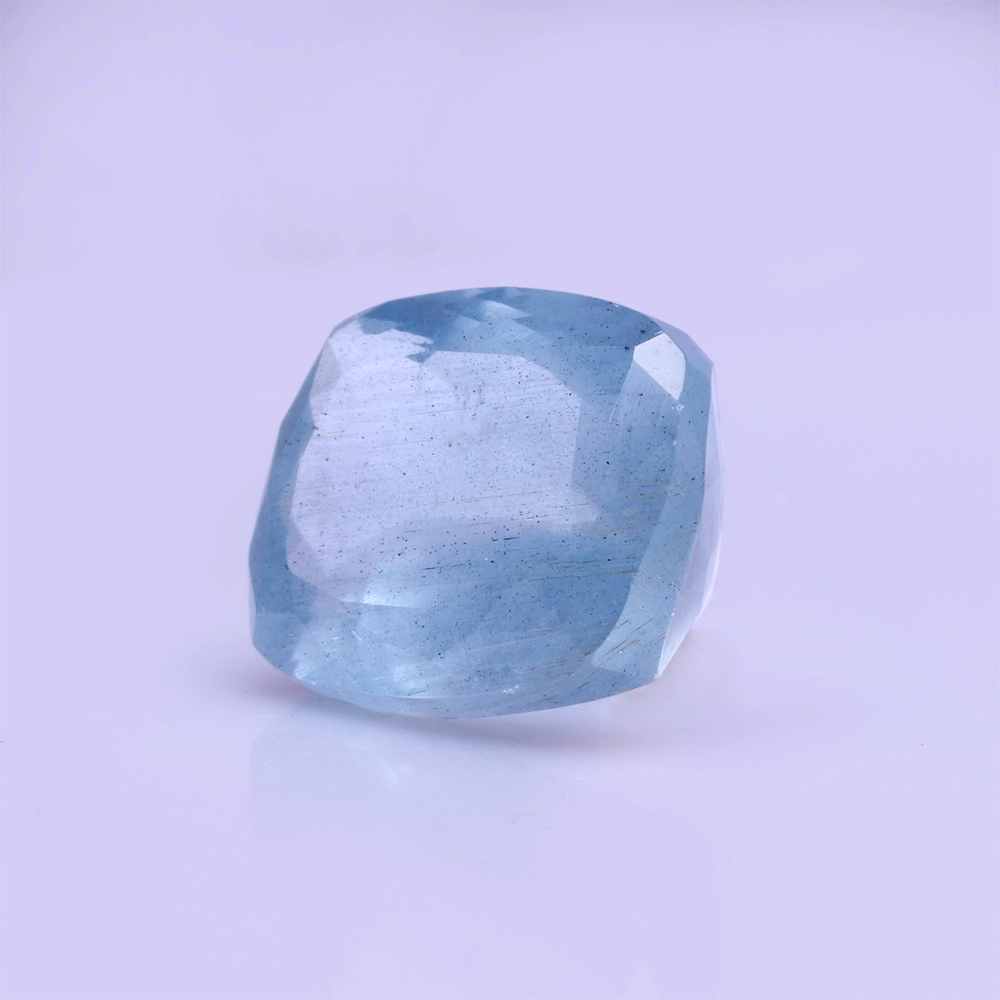 5.60 Carat/ 6.21 Ratti Natural Aquamarine Gemstone