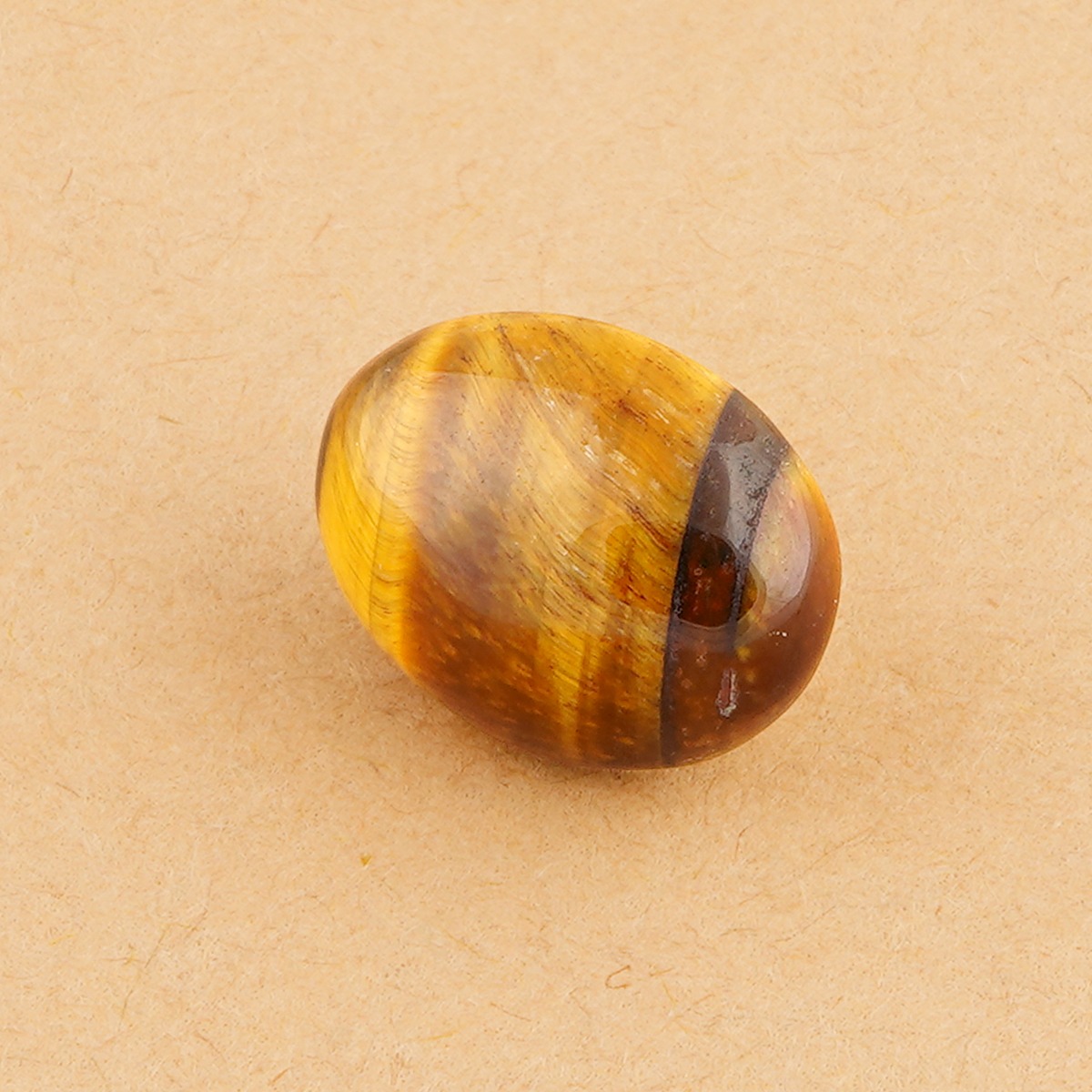 7.79 Carat/ 8.64 Ratti Natural Tiger's Eye Gemstone