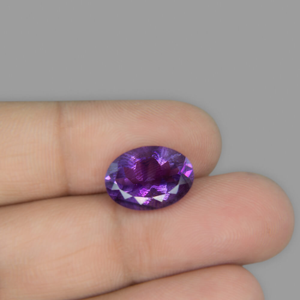 Amethyst - 5.94 Carat