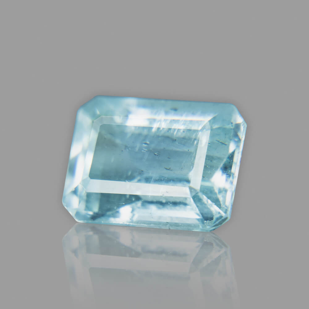Natural Aquamarine Gemstone - 4.00 Carat