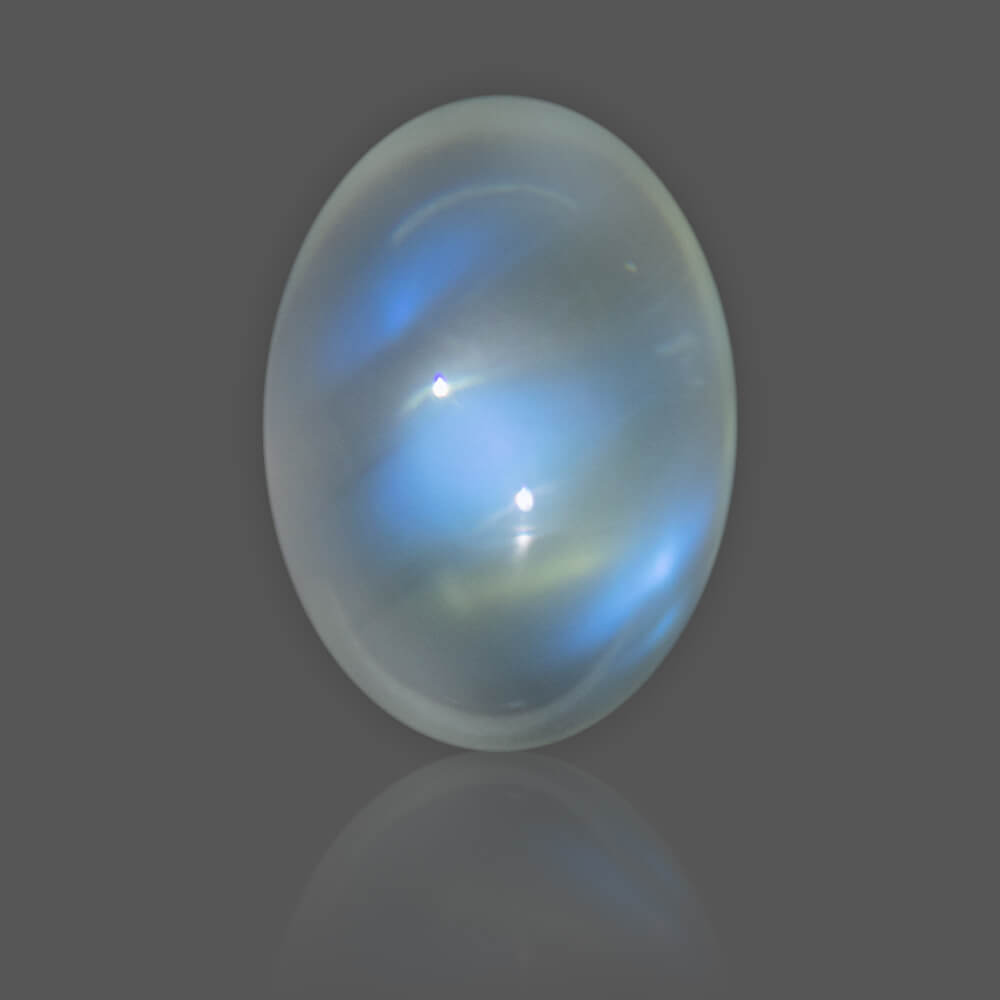 Moonstone Blue Rainbow - 7.94 Carat