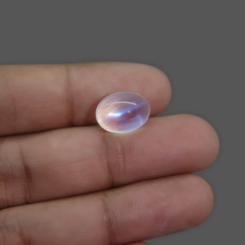 Moonstone Blue Rainbow - 8.06 Carat