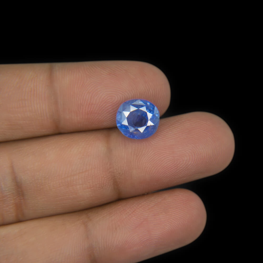 Blue Sapphire (Neelam) Ceylonese - 5.63 Carat (6.25 Ratti)