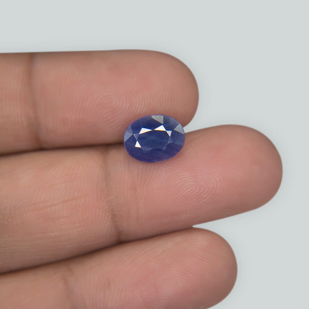 Blue Sapphire - 3.26 Carat (3.50 Ratti)