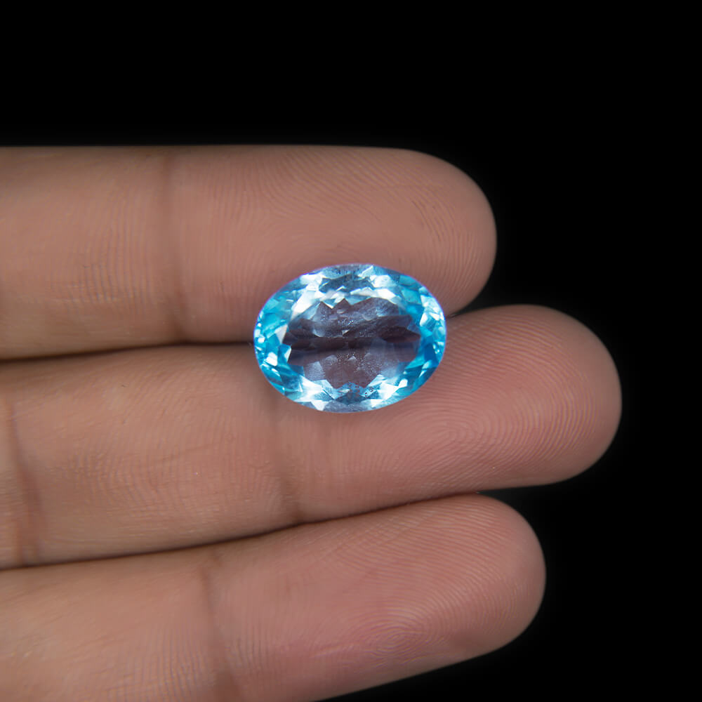 Blue Topaz - 9.57 Carat