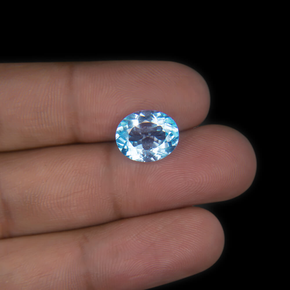 Blue Topaz - 4.90 Carat