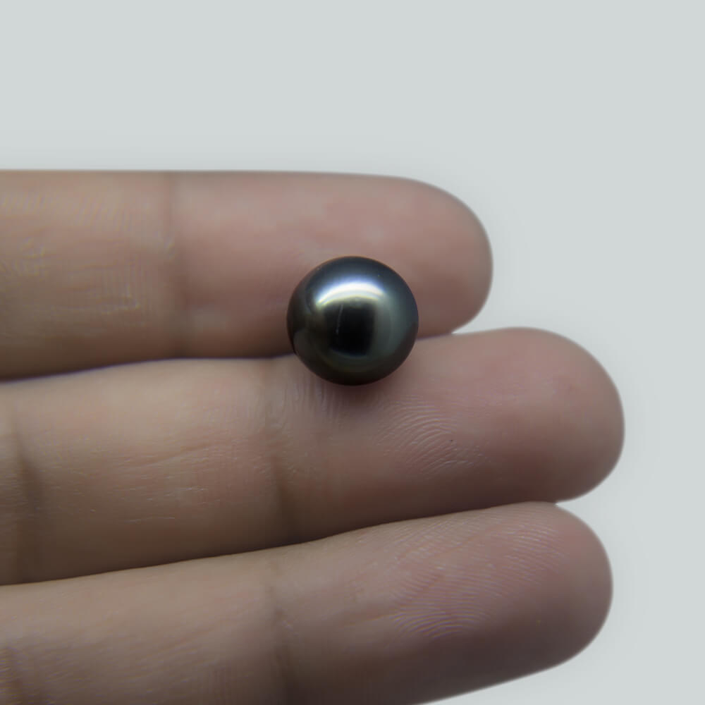 Black Pearl - 8.84 Carat