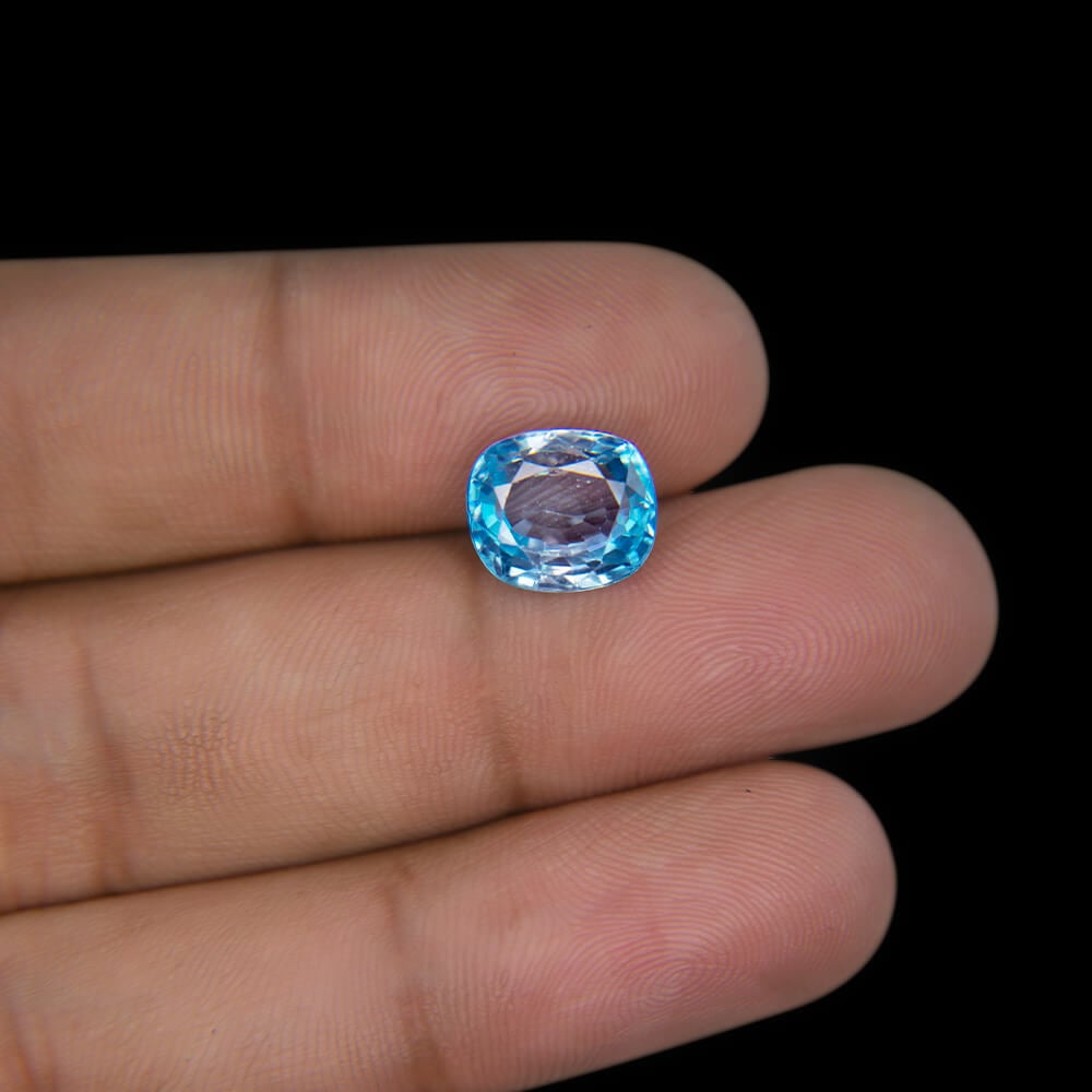 Blue Zircon - 6.08 Carat (6.75 Ratti)
