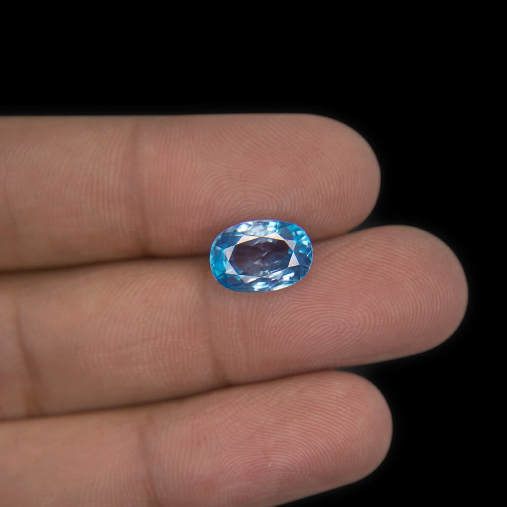 Blue Zircon - 5.91 Carat (6.50 Ratti)