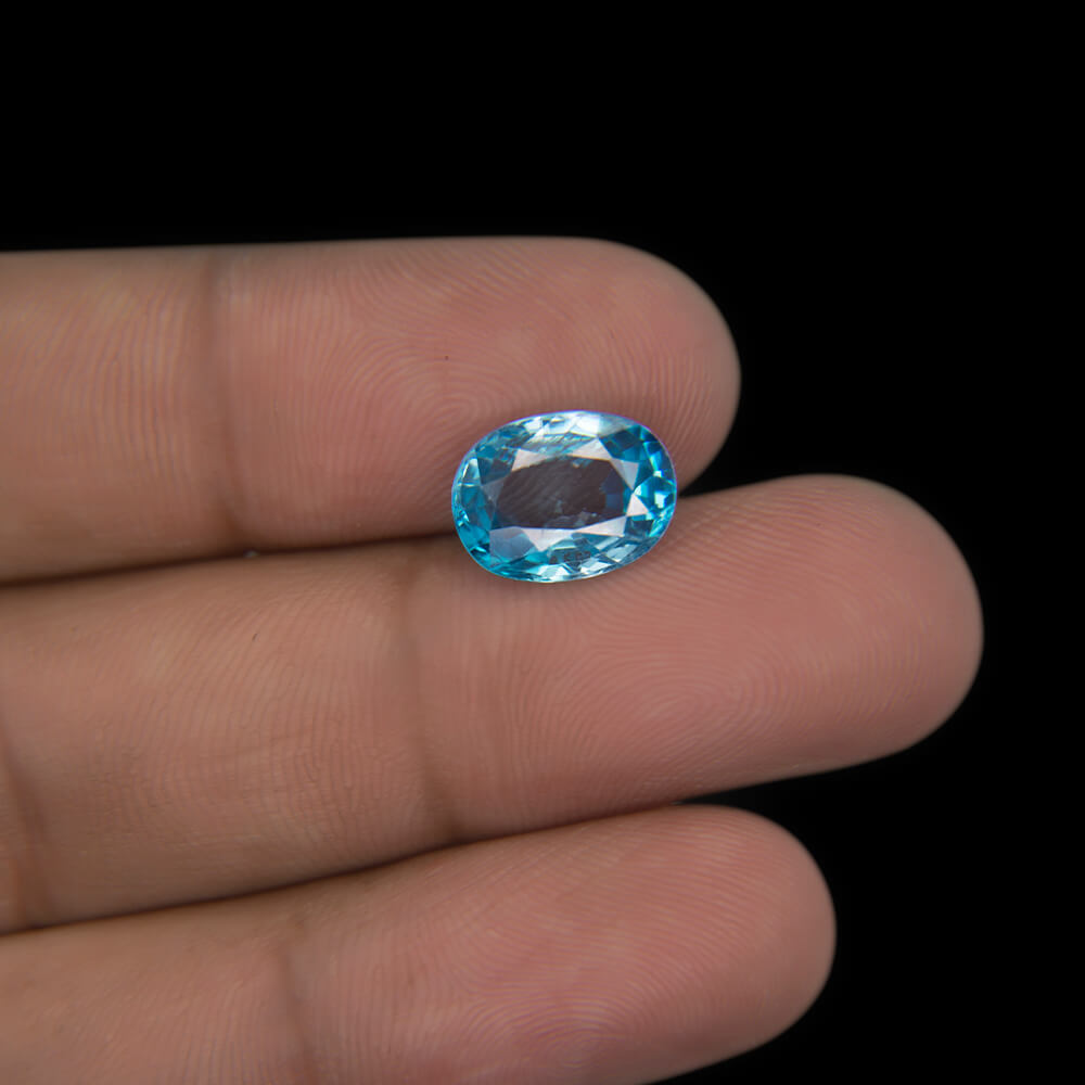 Blue Zircon - 5.35 Carat