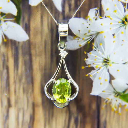 Peridot Silver Pendant