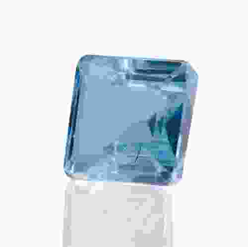 4.16 Carat/ 4.61 Ratti Natural Aquamarine Gemstone