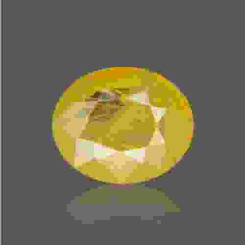 Yellow Sapphire (Pukhraj) Bangkok - 4.92 Carat (5.50 Ratti)