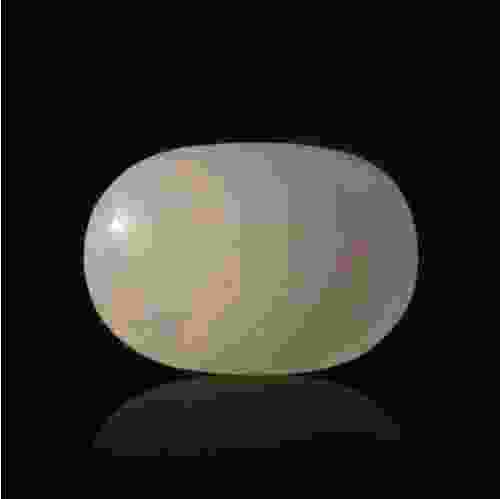 White Opal with Fire - 7.52 Carat (8.25 Ratti)