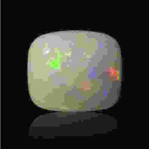 White Opal with Fire - 5.95 Carat (6.50 Ratti)