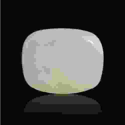 White Opal - 6.89 Carat (7.50 Ratti)