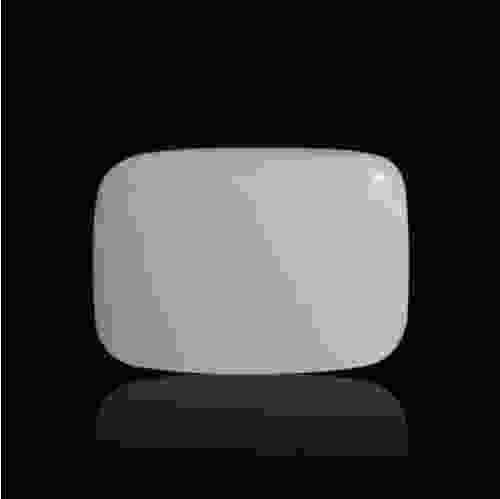 White Opal - 8.46 Carat (9.40 Ratti)