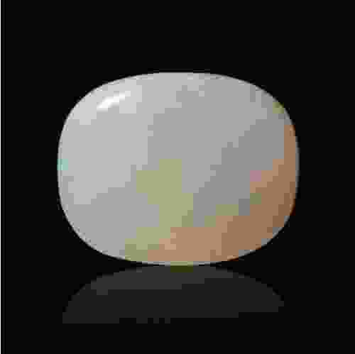 White Opal - 8.02 Carat (9.00 Ratti)