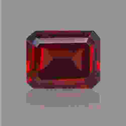 Red Garnet (Almandine, Pyrope) Gemstone - 5.37 Carat