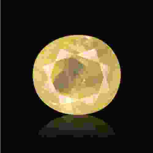 Yellow Sapphire (Pukhraj) Sri Lanka - 6.15 Carat (6.50 Ratti)