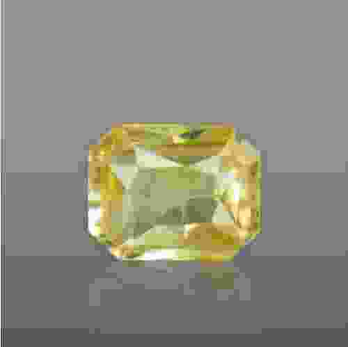 wear yellow sapphire