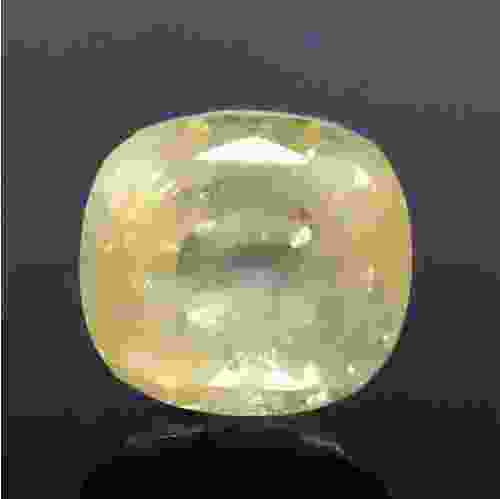 Natural Ceylon Yellow Sapphire - 7.65 Carat 