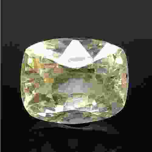 Natural Ceylon Yellow Sapphire - 2.88 Carat 