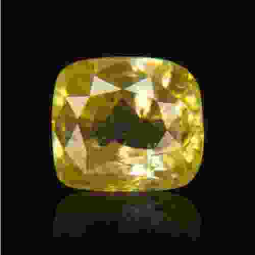 Yellow Sapphire (Pukhraj) Sri Lanka - 7.60 Carat (8.40 Ratti)