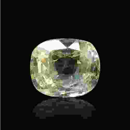 Yellow Sapphire (Pukhraj) Ceylonese  - 6.06 Carat (6.75 Ratti)