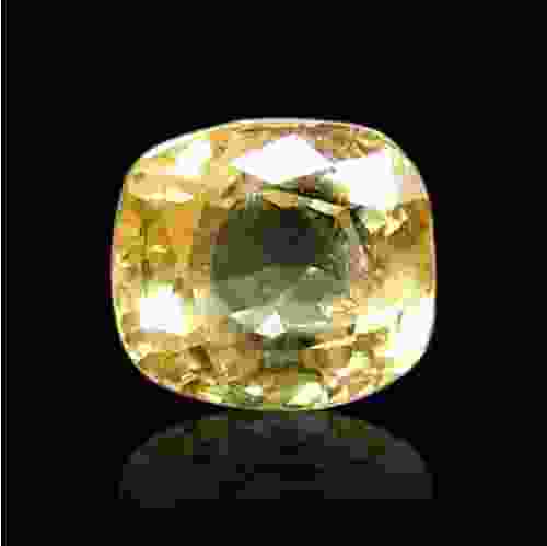 Yellow Sapphire (Pukhraj) Sri Lanka - 4.47 Carat (5.00 Ratti)