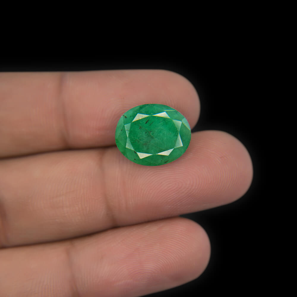 Emerald (Panna) Zambian - 6.77 Carat (7.50 Ratti)
