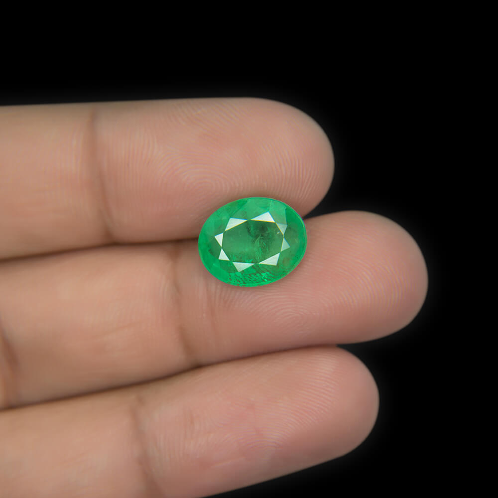 Emerald (Panna) Colombian - 4.71 Carat (5.25 Ratti)