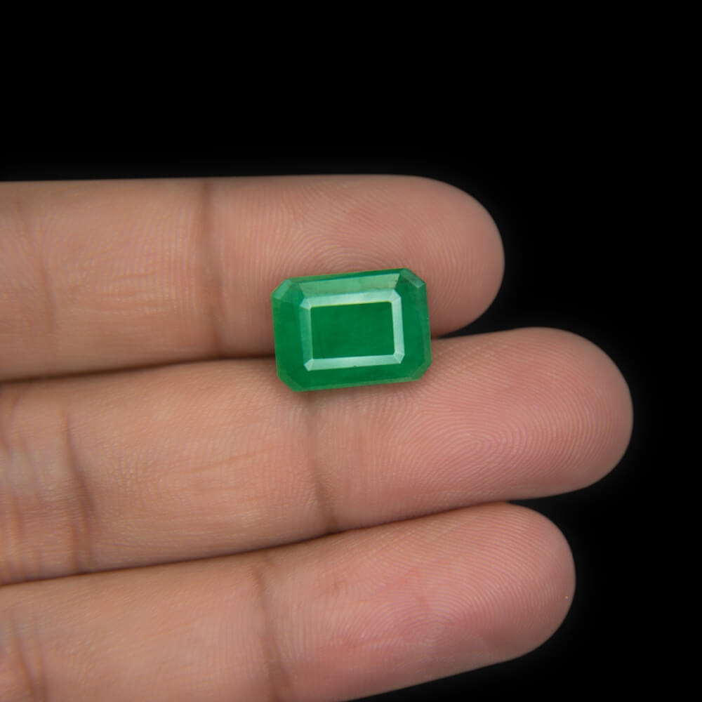 Emerald (Panna) Zambian - 9.32 Carat (10.35 Ratti)