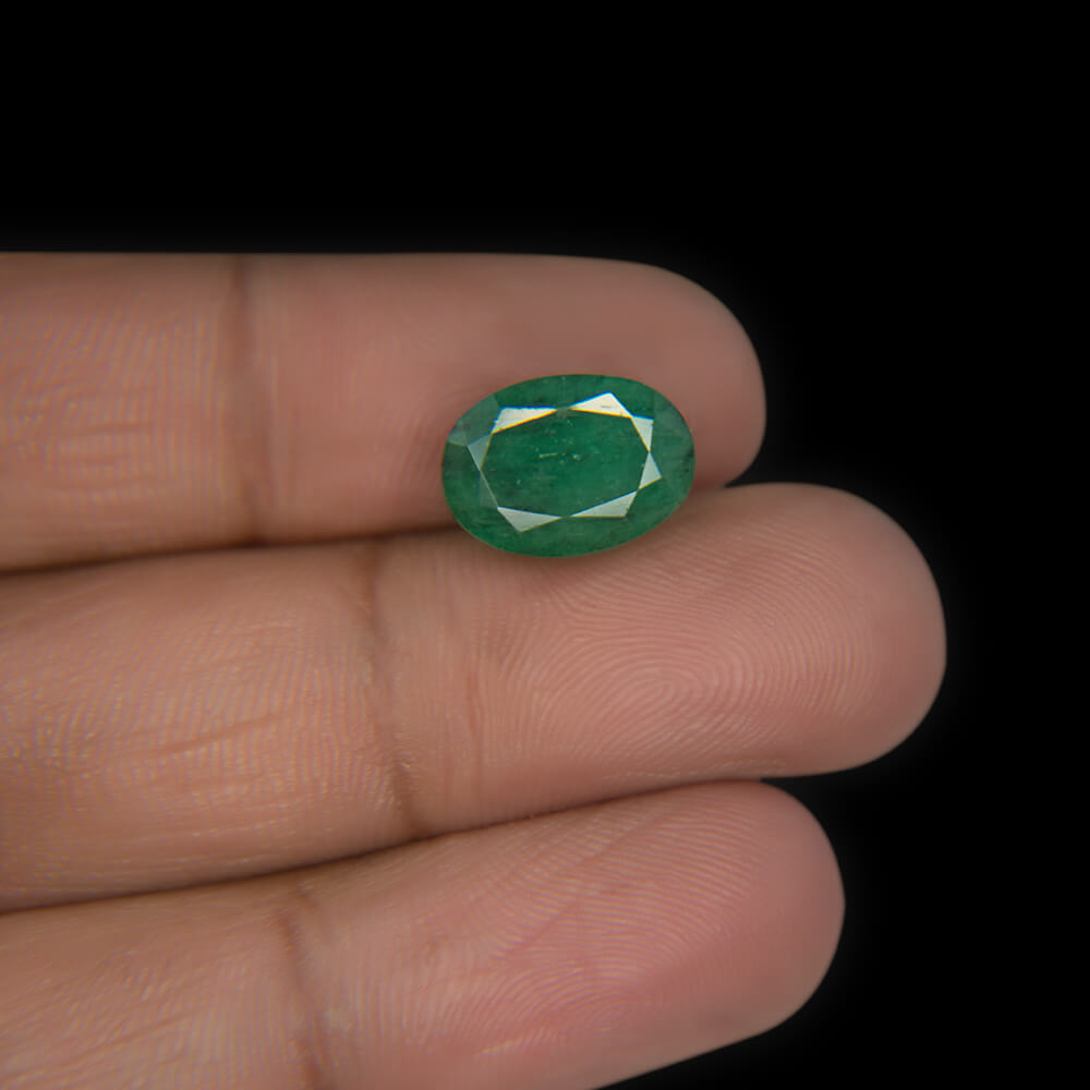 Emerald (Panna) Zambian - 6.41 Carat (7.25 Ratti)