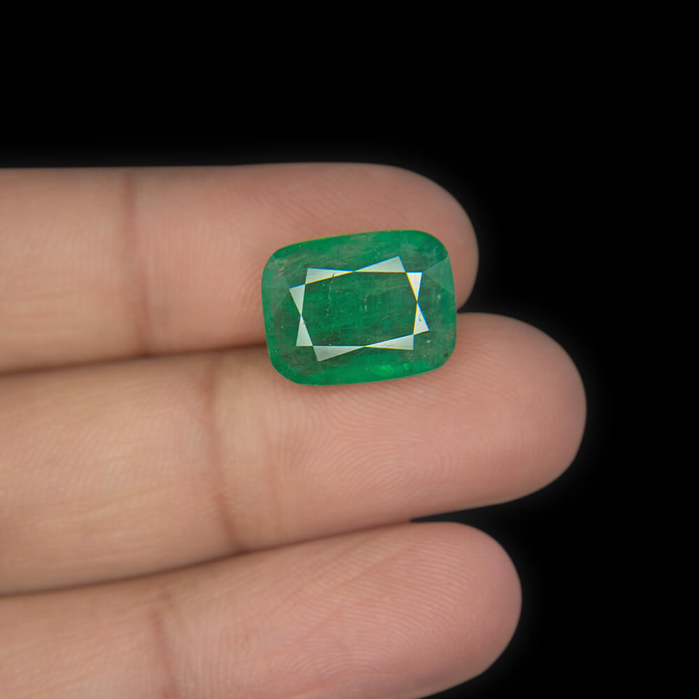 Emerald (Panna) Zambian - 7.95 Carat (8.80 Ratti)
