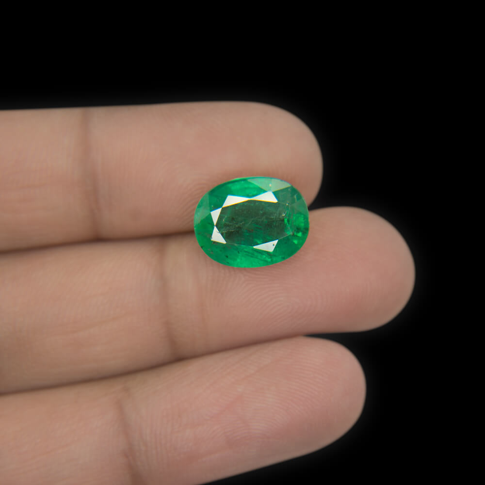 Emerald (Panna) Zambian - 4.73 Carat (5.25 Ratti)