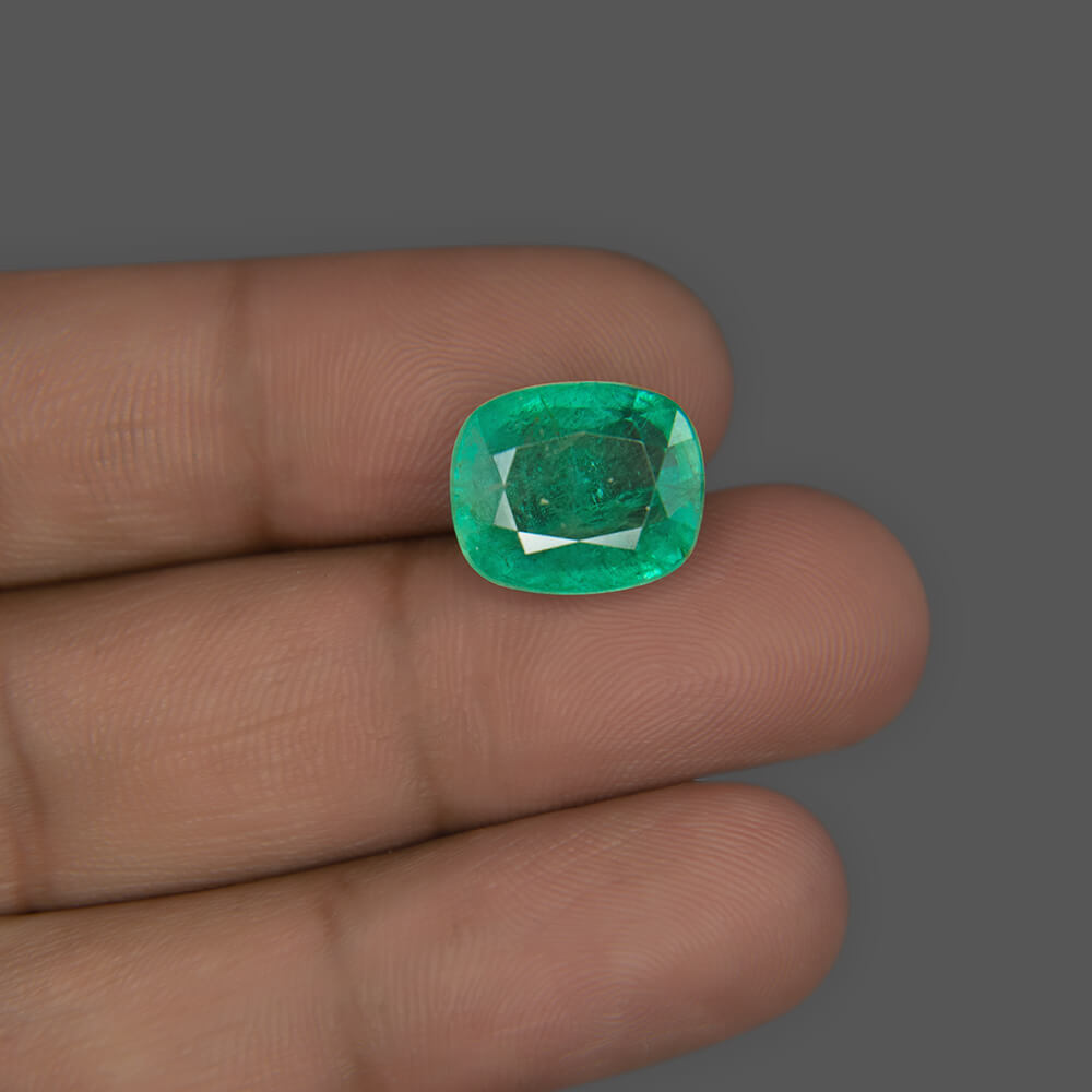 Emerald (Panna) Zambian - 8.97 Carat (10.00 Ratti)