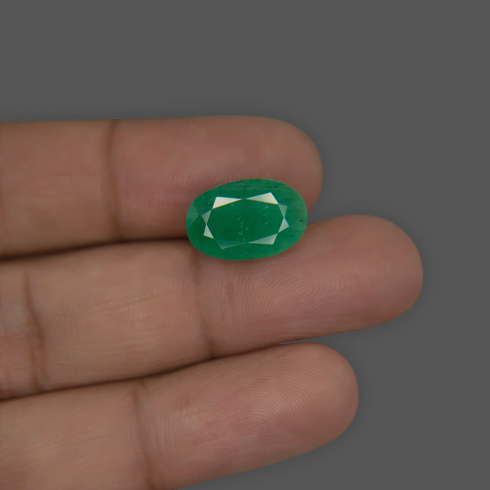 Emerald (Panna) Zambian - 7.16 Carat (8.00 Ratti)