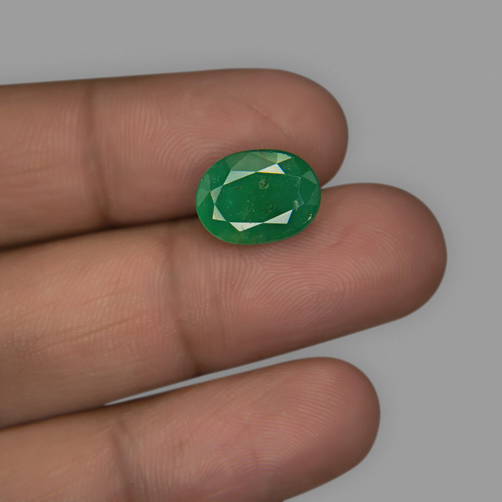 Emerald - 5.56 Carat