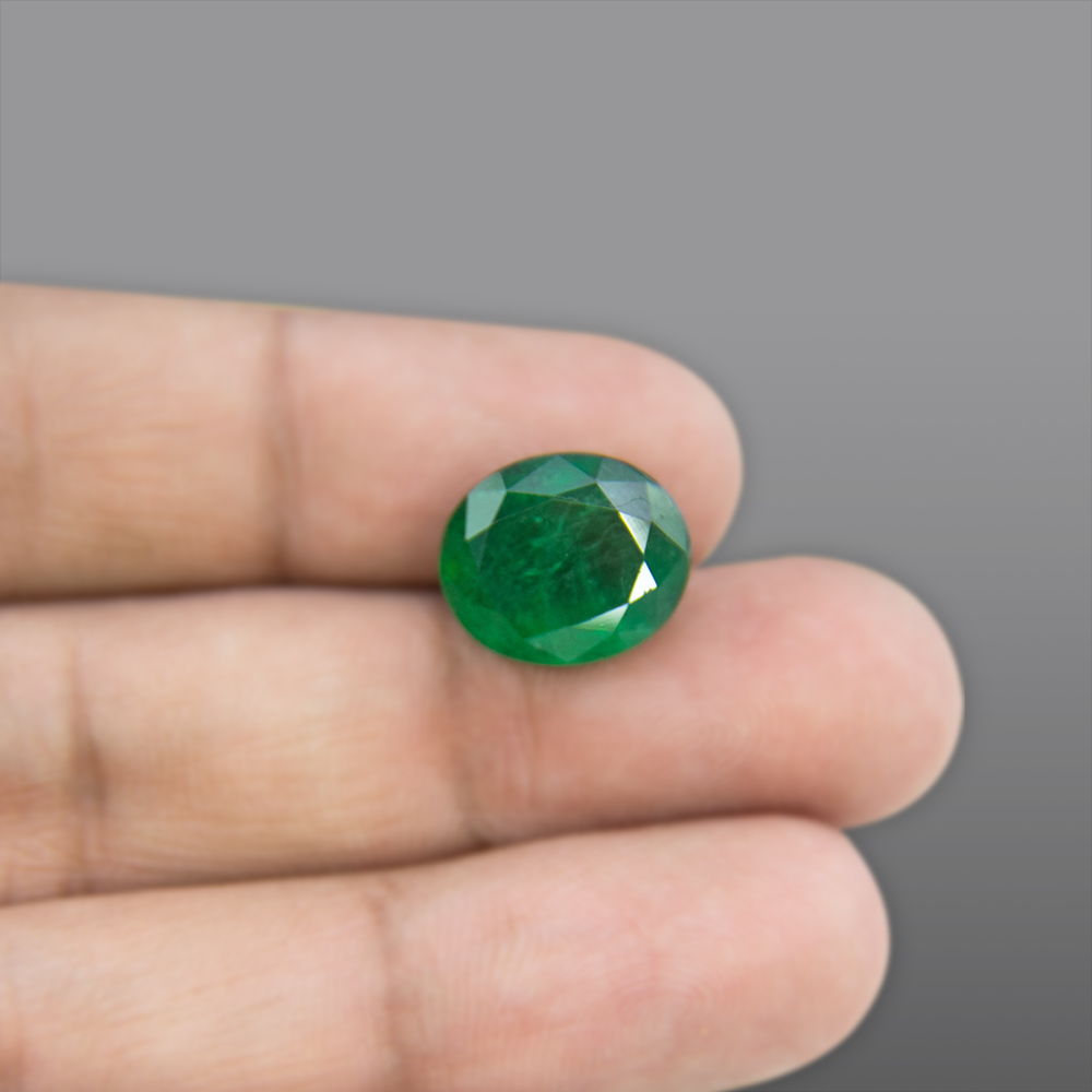 Natural Emerald (Panna) Gemstone 6.91 Carat / 7.60 Ratti