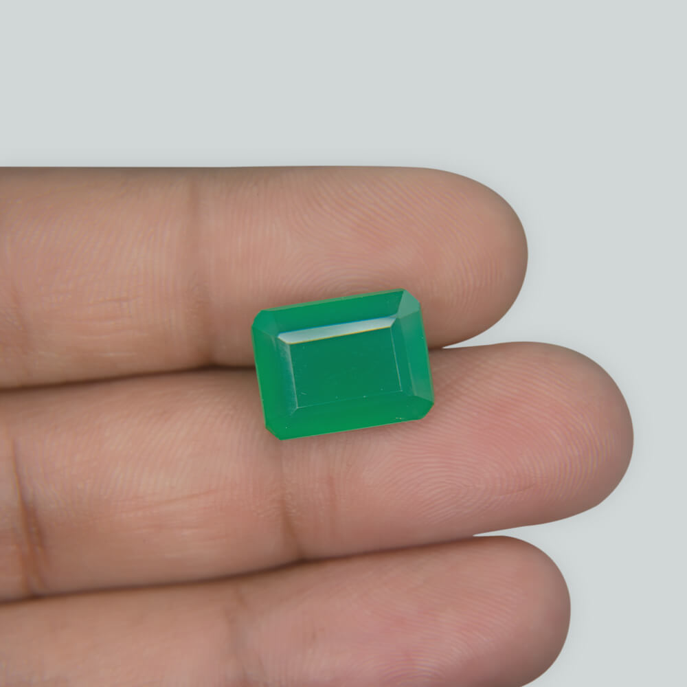 Green Onyx (Hakik) - 7.57 Carat
