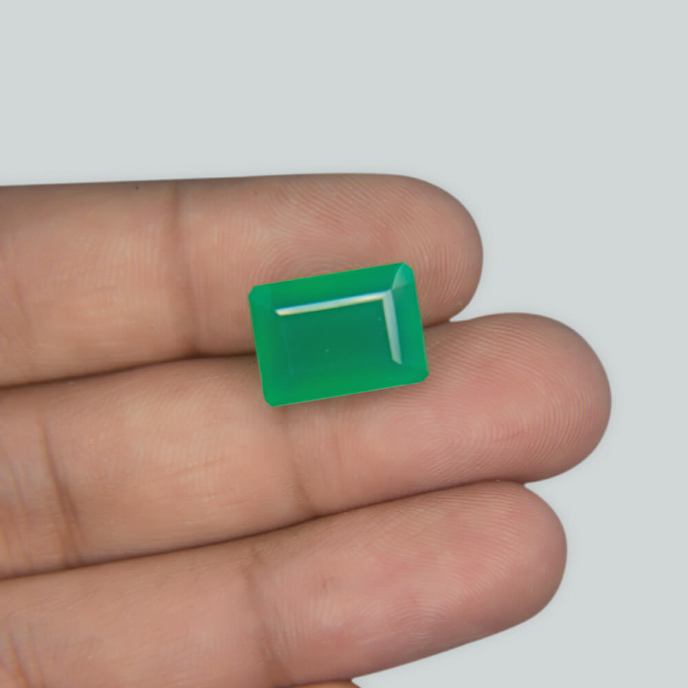 Green Onyx (Hakik) - 8.83 Carat