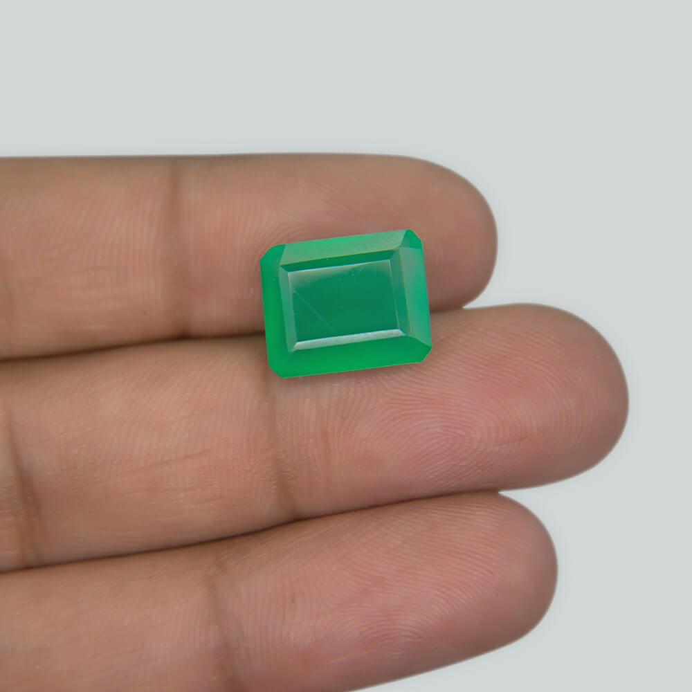 Green Onyx (Hakik) - 6.18 Carat