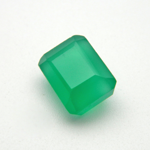 7.65 Carat  Natural Green Onyx Gemstone