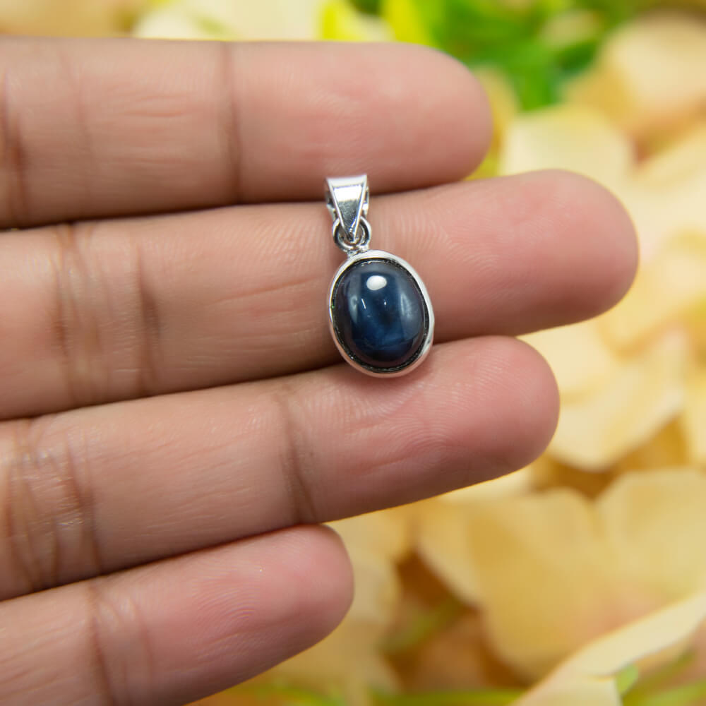 Star Blue Sapphire Silver Pendant