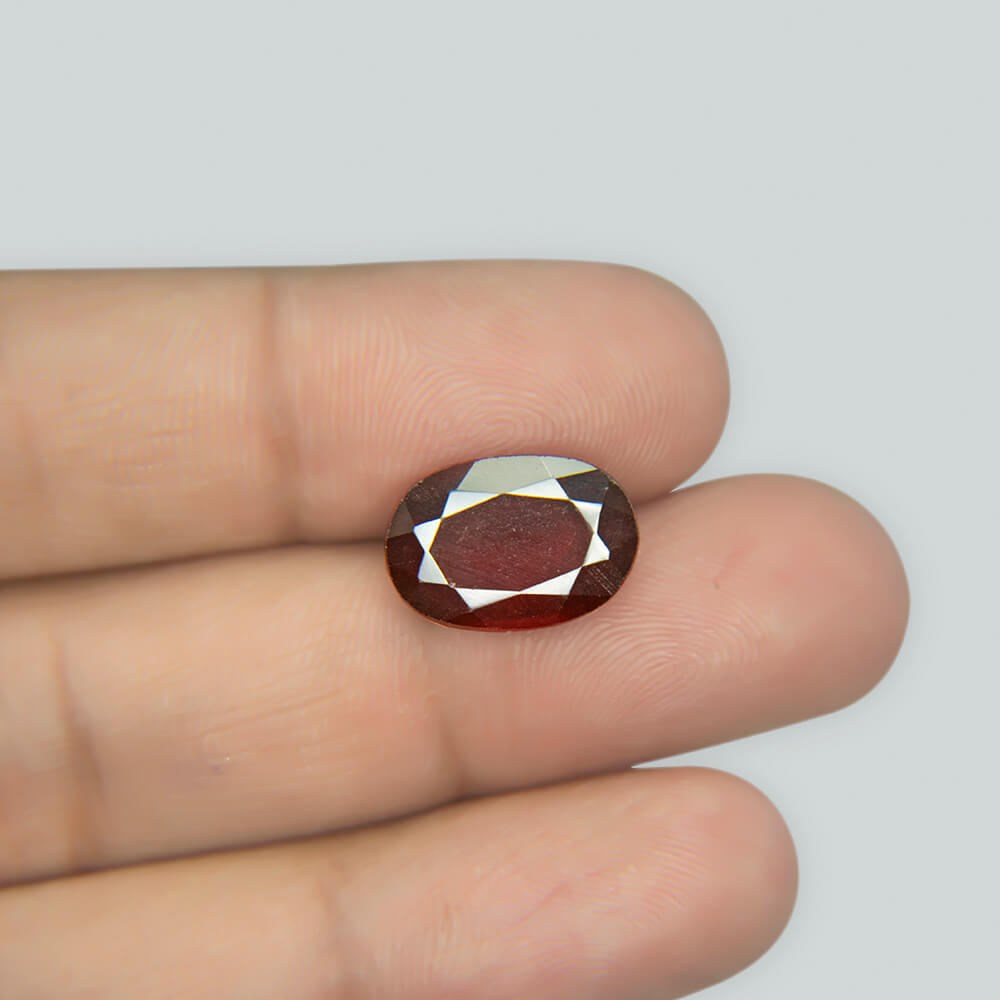 Hessonite - 7.42 Carat