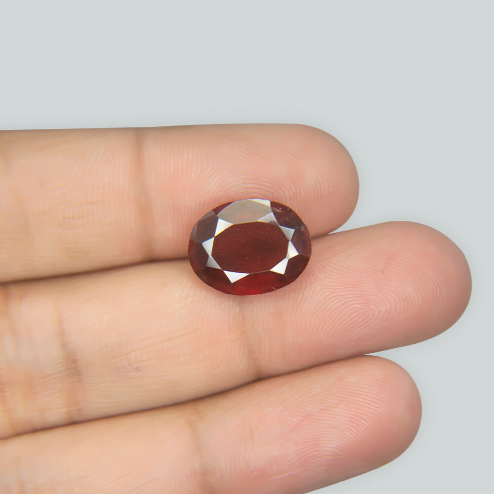 Hessonite Garnet (Gomed) - 8.79 Carat (9.80 Ratti)