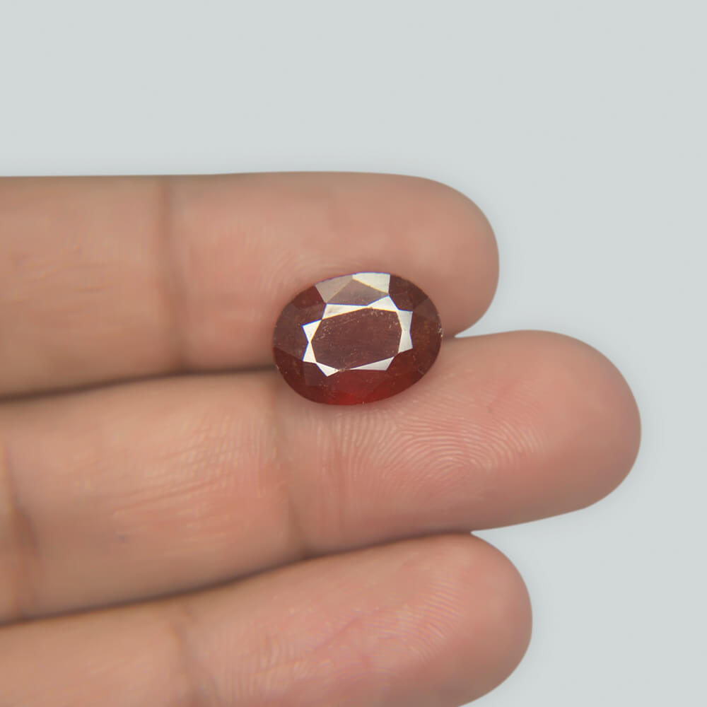 Hessonite - 7.75 Carat
