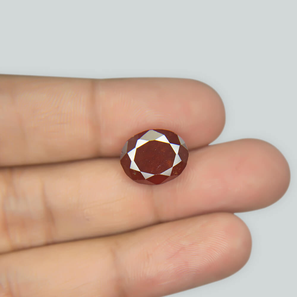 Hessonite - 7.54 Carat