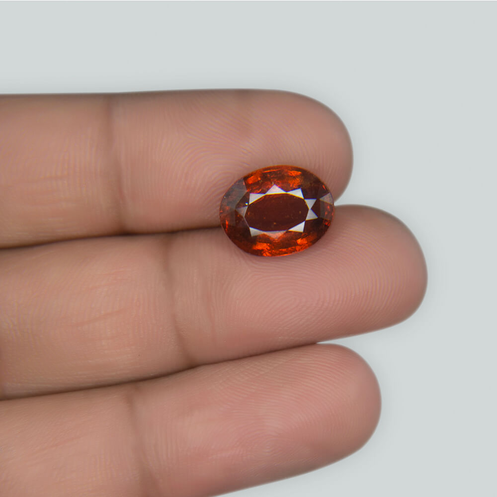 Gomed Ceylonese (Hessonite) - 7.19 Carat (8.00 Ratti)